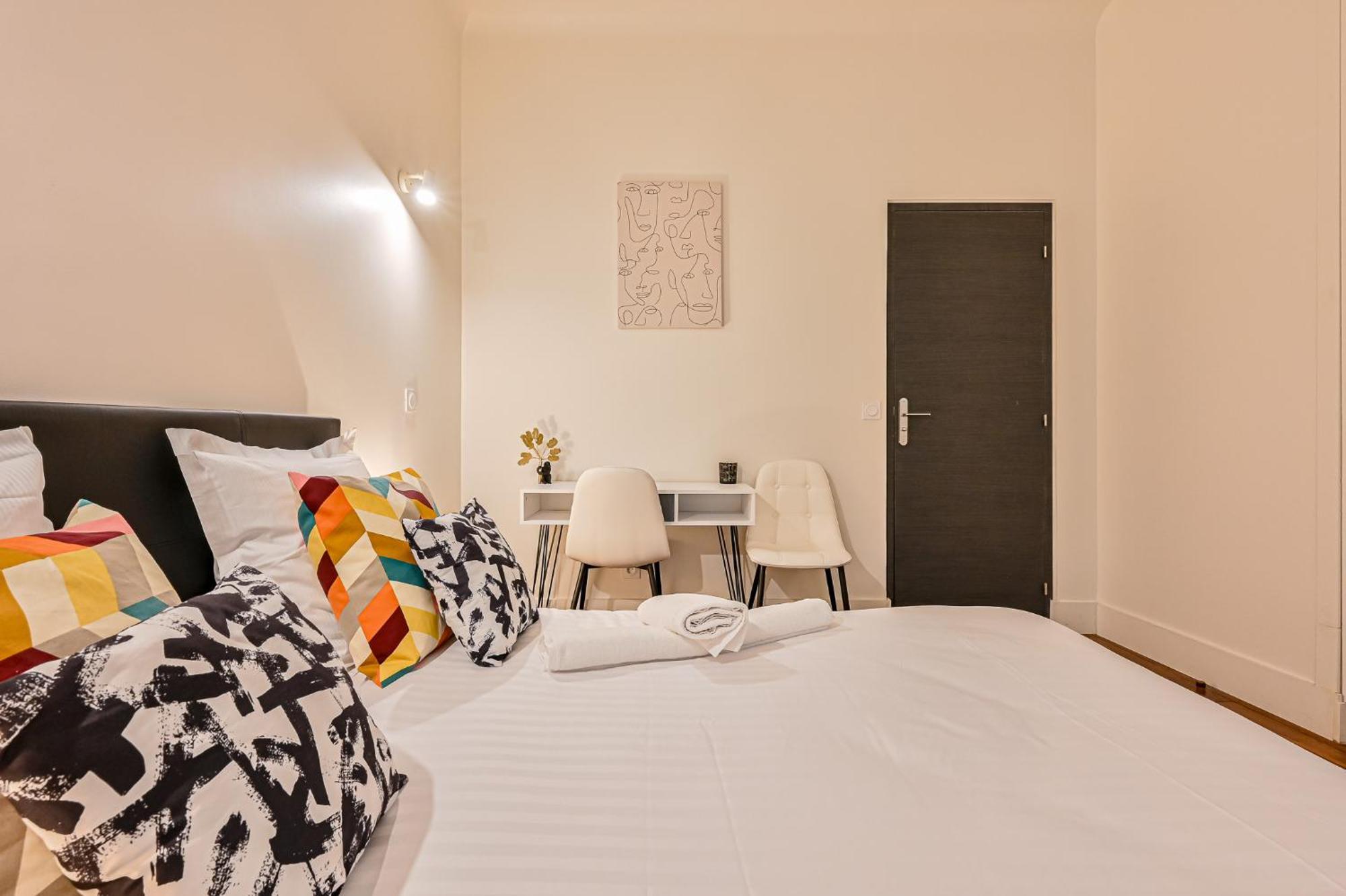 Magnifique Appartement De Luxe & Familia - Paris 16 Exteriör bild