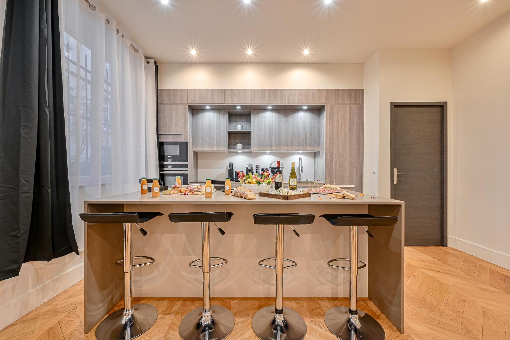 Magnifique Appartement De Luxe & Familia - Paris 16 Exteriör bild