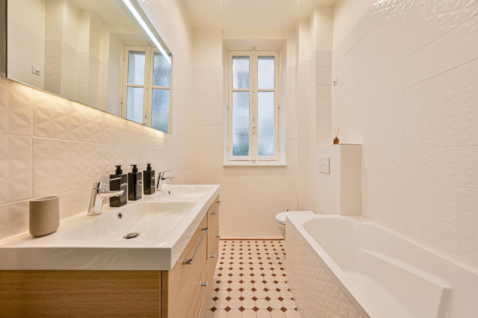 Magnifique Appartement De Luxe & Familia - Paris 16 Exteriör bild